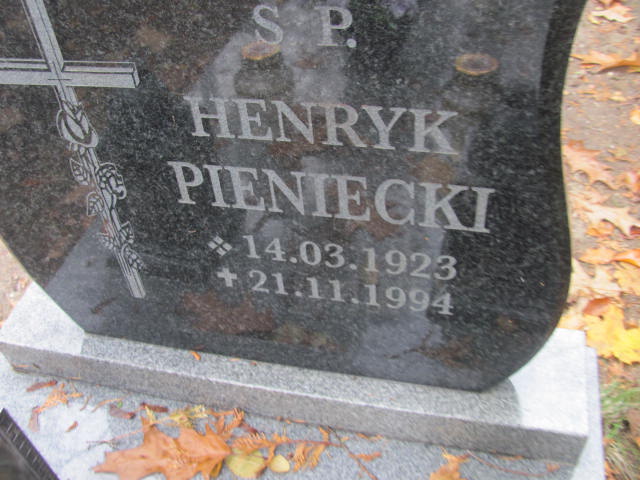 Henryk Pieniecki 1923 Opole-Półwieś - Grobonet - Wyszukiwarka osób pochowanych